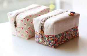 Souvenir pouch, sumber: google.com