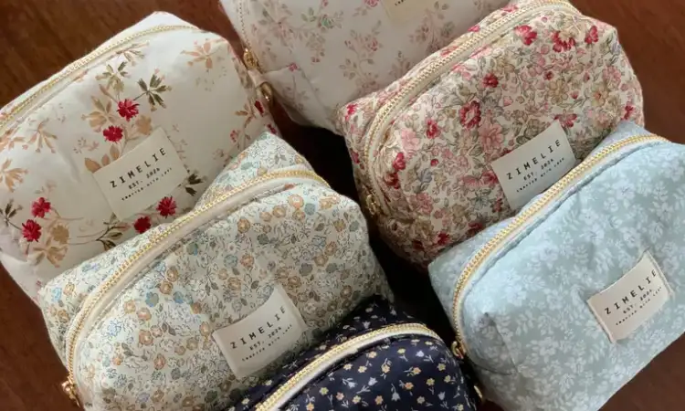 Pouch desain floral, Sumber: ibyteimg.com