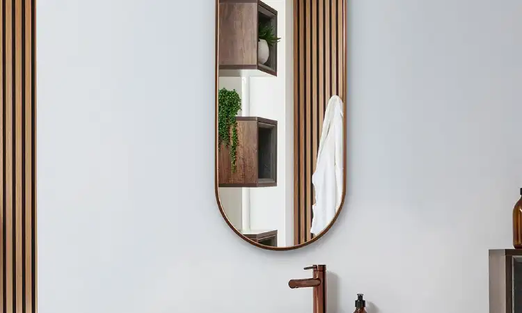 Cermin bingkai tembaga, Sumber: bigbathroomshop.ie