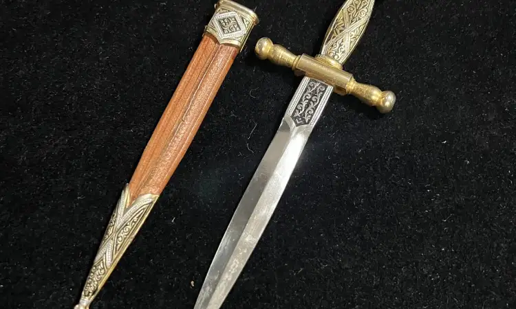 Letter opener, Sumber: ebay.com